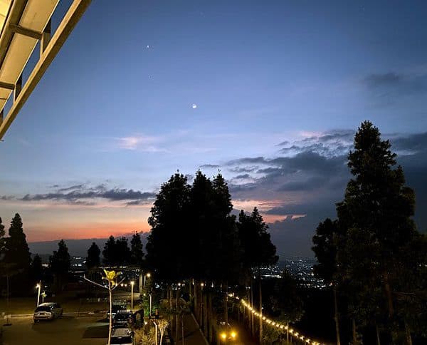 Harga Penginapan Alinson Sunset Hill Puncak Bogor