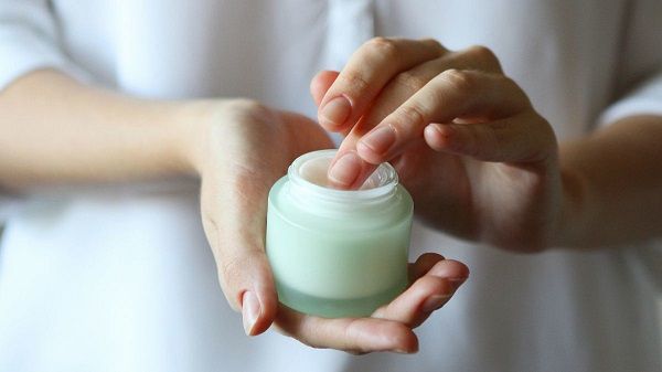 Tips Memilih Cream Pemutih Wajah untuk Remaja