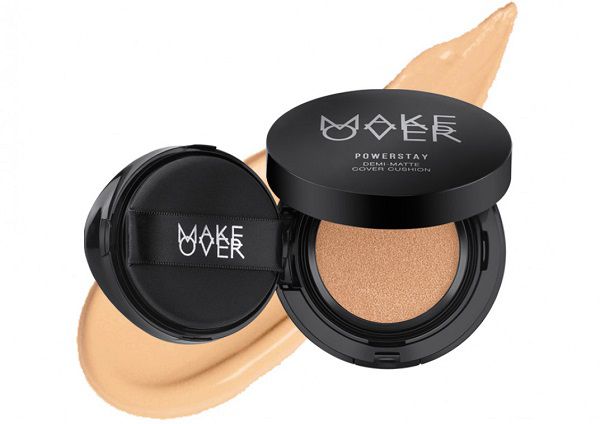 Powerstay Demi-Matte Cover Cushion Make Over
