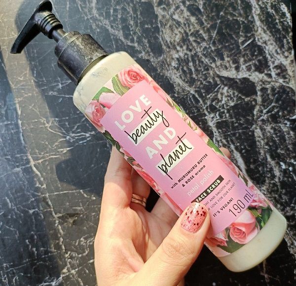 Love Beauty & Planet Murumuru Butter Scrub