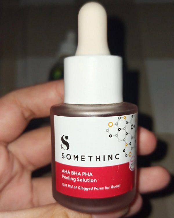 Somethinc AHA BHA PHA Peeling Solution Produk Eksfoliasi yanga ada kandungan salicylic acid