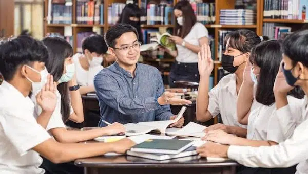 alasan ikut organisasi kepanitiaan kuliah